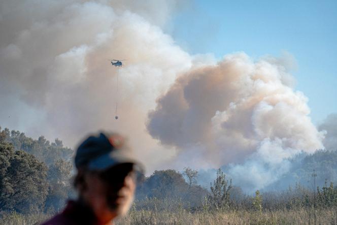 edf535b1-a5de-4de1-82bd-7c87cd58358a Incendie dévastateur dans le Gard : évacuations et lutte acharnée