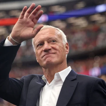 f0219f1f-d762-4d81-a939-e58a71568705 Réactions au départ de Didier Deschamps et spéculations sur l’avenir de l’équipe de France