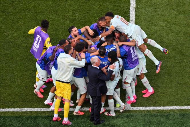 f1b4ae7a-bd71-483c-afd2-6e85c54b5977 L’esprit d’équipe des Bleus avant le match contre l’Espagne