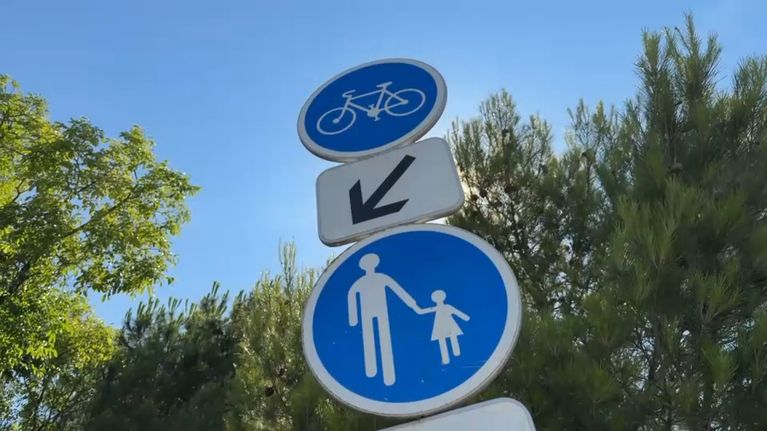 f1d85e89-ac4c-4f8c-8ce2-bcbc8f9200be Le vélo en ville : obligations et règles pour les cyclistes