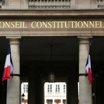 f4ddde94-b021-4978-a7f0-f93ceed22e91 Record de saisines du Conseil constitutionnel en 2025 et 2026