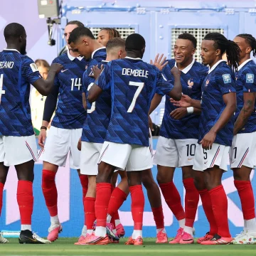Des médias étrangers admirent les performances de l’équipe de France avant le match contre le Paraguay