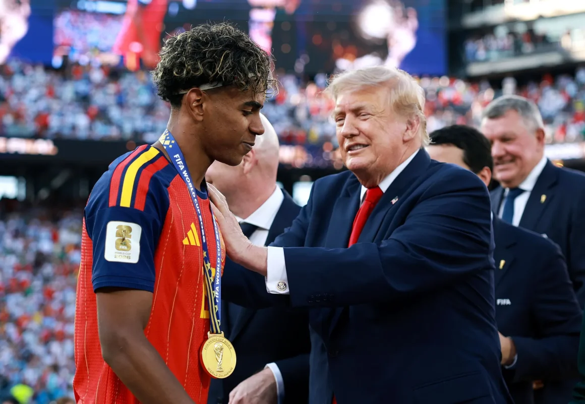 f9655272-241c-4b21-867e-28e4d831789c Deuxième sacre de l’Espagne et controverses lors de la Coupe du monde