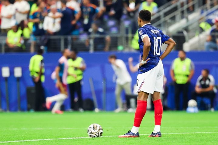 fcb73815-aed1-4c28-975c-54cb2a4127cf Un match décevant pour les Bleus lors de la demi-finale de la Coupe du monde
