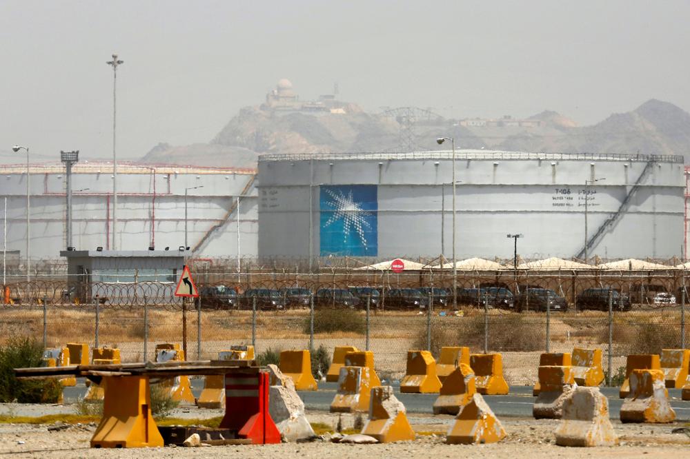016e9cce-d927-4768-a6ed-adedfc3c6941 Tensions au Moyen-Orient : Suspensions de frappes américaines contre l’Iran et augmentation des quotas de production de pétrole par l’OPEP+
