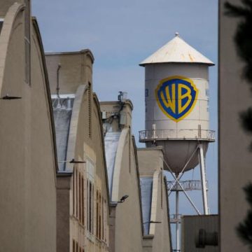 Feu Vert et Obstacles pour la Fusion Paramount-Warner Bros Discovery