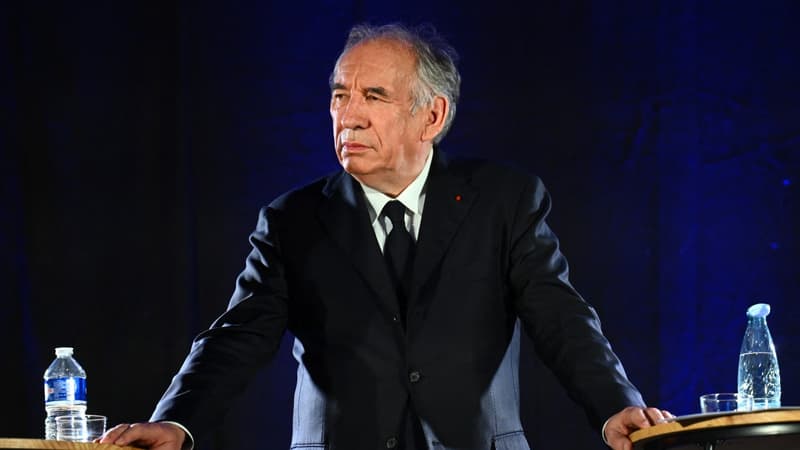 15a13ac1-3f44-4b8c-b50f-5e3f36f10019 François Bayrou appelle à une primaire pour rejeter les extrêmes