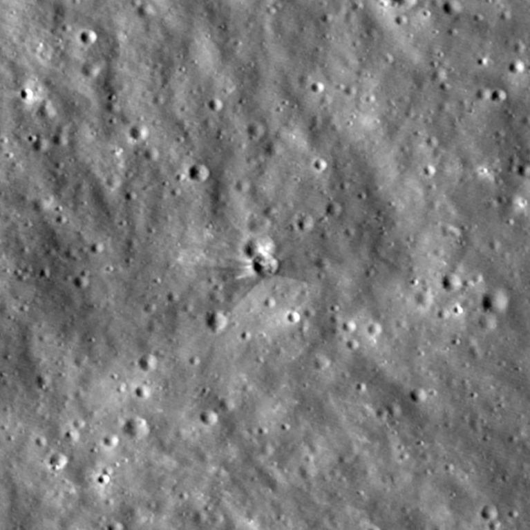 US-SPACE-MOON-SPACEX Nouvelles images du cratère lunaire causé par Falcon 9