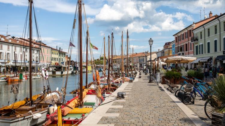 2189e0e6-73e8-4129-8828-7c8f7c7c4b81 Une famille victime de deux arnaques lors de ses vacances en Italie