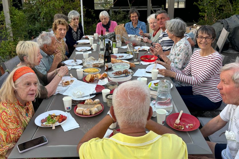235cdcd3-5ced-4cc0-8c19-fbeb8b34d355 Repas d’été à l’église Notre-Dame-de-l’Arche-d’Alliance