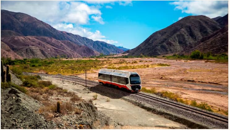 28905ca1-e8f1-443b-95f7-8804af0791d7 Un train touristique argentin avance avec l’énergie solaire