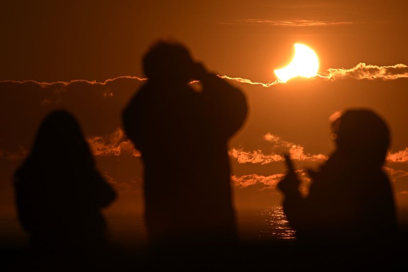 291ca882-7e07-49f8-be3b-23e1226e2f9c Les éclipses solaires: des opportunités pour la science