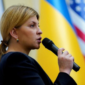 Volodymyr Zelensky limoge l&rsquo;ambassadrice d&rsquo;Ukraine aux États-Unis