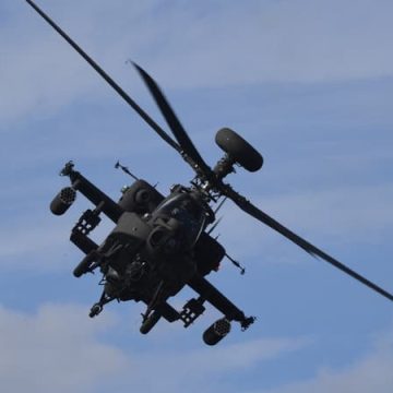 Crash d&rsquo;un hélicoptère Apache AH-64E au Texas : intervention rapide et hommage