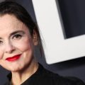 Amélie Nothomb explore la solitude à travers un nouvel ouvrage