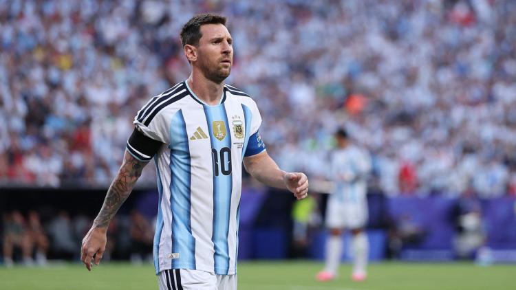 448c7109-c4c0-447f-a98a-3d321395cc4b Menaces lors de la Coupe du monde 2026 : tensions autour de Messi et Ronaldo