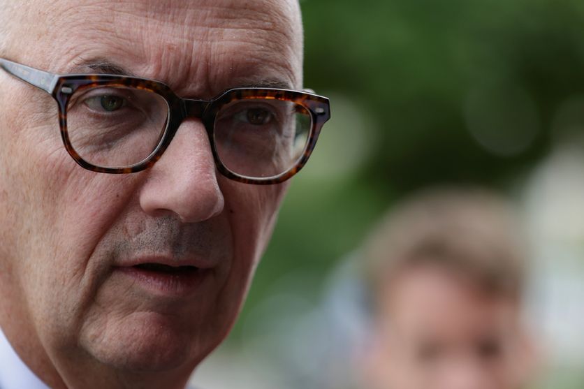 6156f11e-5cb7-4eba-8cc8-99732970ffdb Préparation du Budget 2027 sous Tensions Politiques