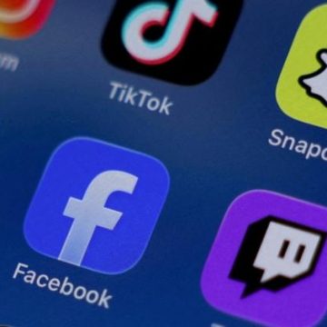 L&rsquo;UE impose le marquage des contenus générés par l&rsquo;IA à partir du 2 août