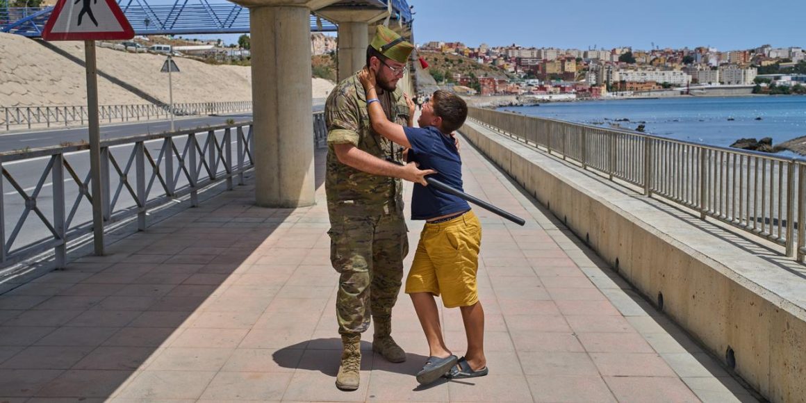 80737c61-5521-486f-baef-1c548a1b8cd6 Mouvements migratoires à Ceuta : une crise humanitaire