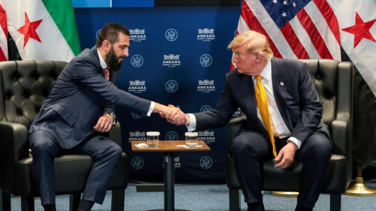 86795585-7d2e-46db-8d4e-55525c0c6b30 Les États-Unis retirent la Syrie de la liste des pays soutenant le terrorisme