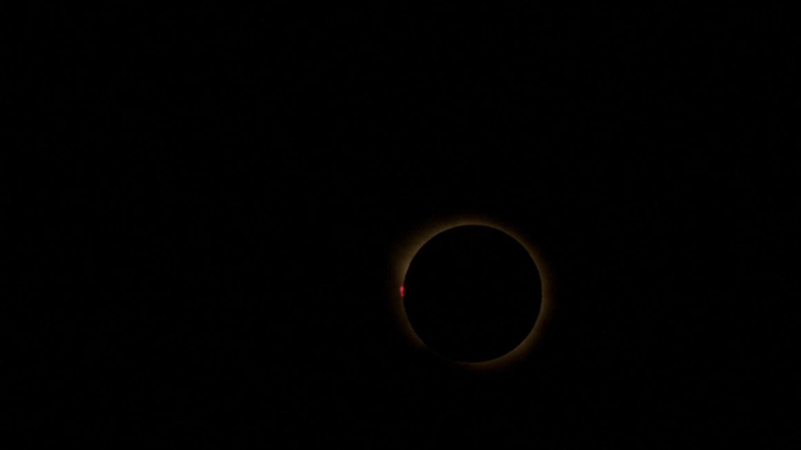 Observation d&rsquo;une éclipse solaire exceptionnelle en Europe