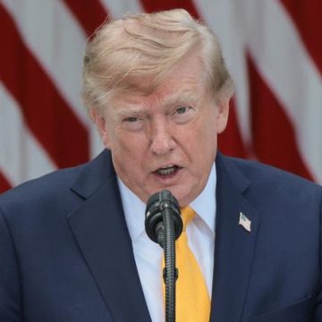 Tensions Commercio-diplomatiques entre les États-Unis et le Canada