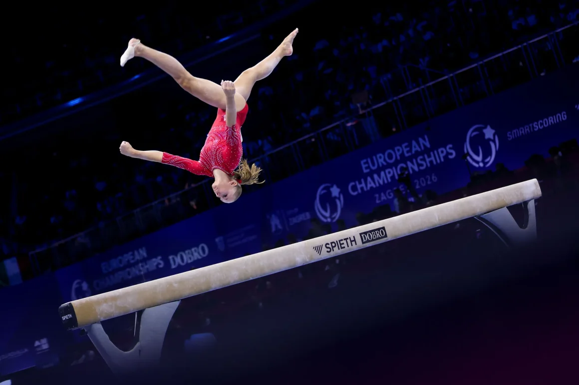 Elena Colas : La Gymnaste Française Qui Brille à Zagreb