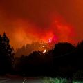 État d&rsquo;urgence déclaré en Colombie-Britannique face à l&rsquo;incendie de Bald Range