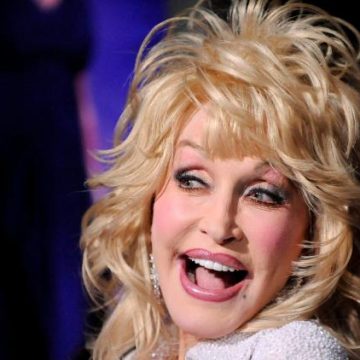 Dolly Parton : Une Vie de Liberté et de Légende