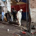Attentat-suicide devant un commissariat au Pakistan