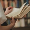 Découverte de Livres Anciens au Pays de Galles