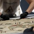 Le défi du rapatriement de la Tapisserie de Bayeux exposée à Londres