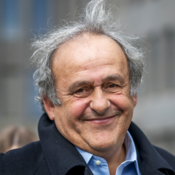 c4cd4664-b535-4cab-9191-69768a6c8eda Michel Platini opte pour Khvicha Kvaratskhelia comme favori du Ballon d’Or