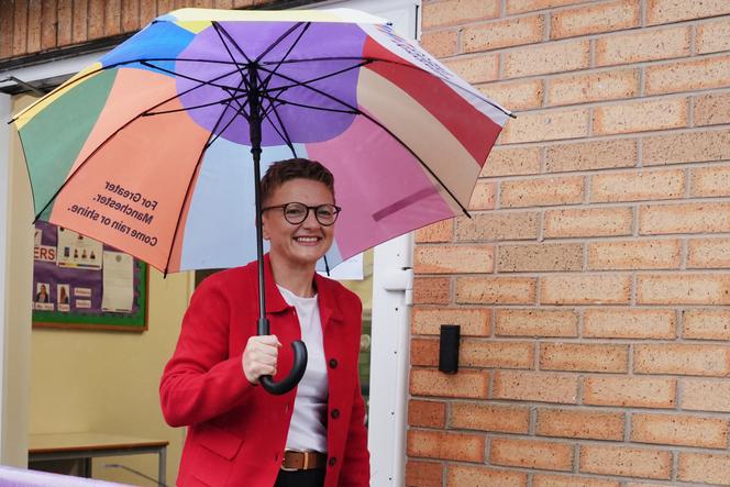 d9ac2ae1-f0ce-4f7f-a6c2-266dda256f36 Bev Craig remporte la mairie du Grand Manchester