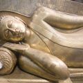 Découverte de statues de Bouddha en or au Sri Lanka