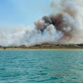 Incendie au Mont-Saint-Frieux : une opération en cours pour maîtriser le feu