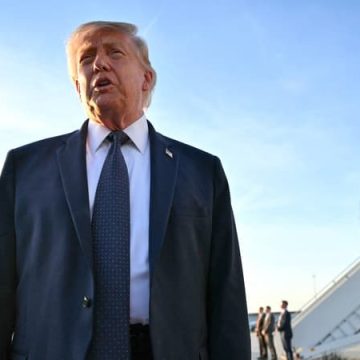 Le projet de salle de bal de Trump à la Maison Blanche suspendu