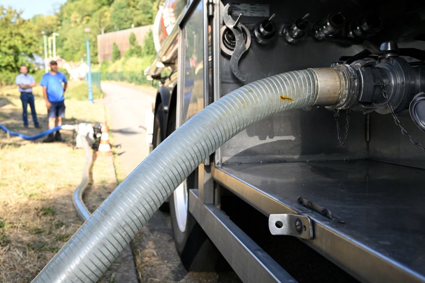FRANCE-ENVIRONMENT-CLIMATE-HEATWAVE-WEATHER-WATER La Sécheresse en France : Organisation Communale en Temps de Crise