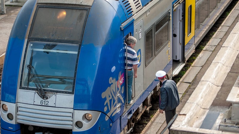 f6c6c0d2-1e88-4a7f-8e53-a0bcab169252 Suppression Préventive des Trains en Hauts-de-France en Raison des Orages