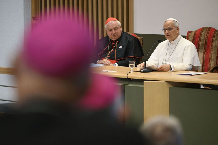 POPE LEO XIV MEETS BISHOPS OF FRANCE IN LOURDES Le discours du pape Léon XIV aux évêques de France