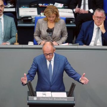0e600e3c-8ca2-4c86-85f5-903cecd3f467 Débat sur l’immigration au Bundestag : critiques du chancelier envers l’AfD