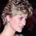 La robe de vengeance de la princesse Diana mise aux enchères