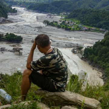 Un village népalais rayé de la carte après un glissement de terrain