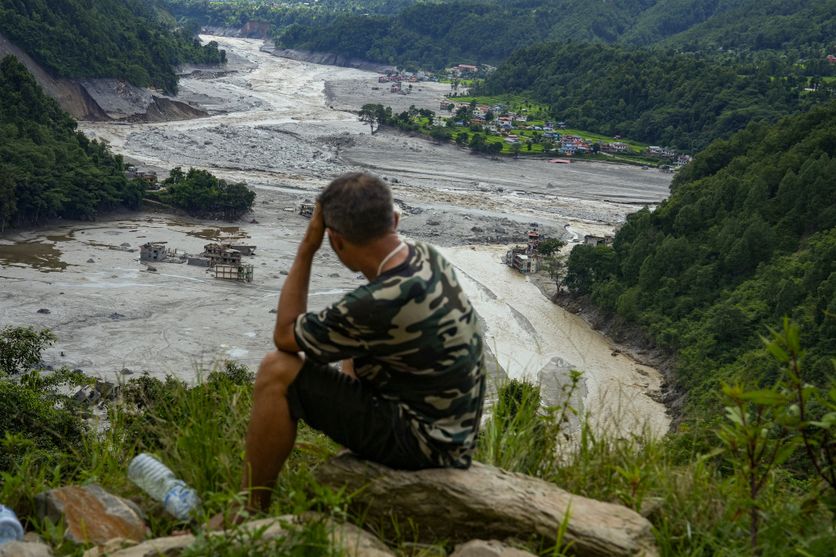 Nepal floods aftermath Un village népalais rayé de la carte après un glissement de terrain