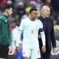 Blessure de Kylian Mbappé : Un changement de chaussures en cause?