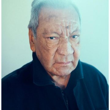 Décès de Tony Gatlif, réalisateur et héraut de la culture rom
