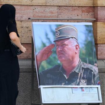 Ratko Mladic : Hommage en Bosnie malgré les crimes