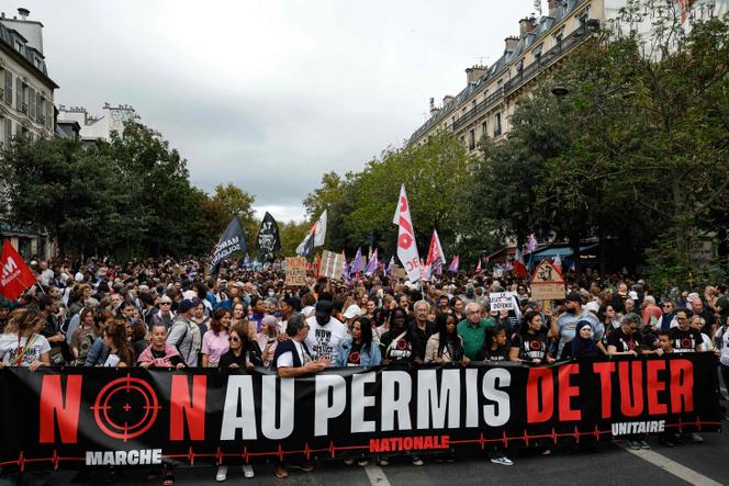 446d0d69-1cd5-4ee0-bacc-16ef1eea5f19 Contestation autour de la proposition de loi sur l’usage des armes par les forces de l’ordre
