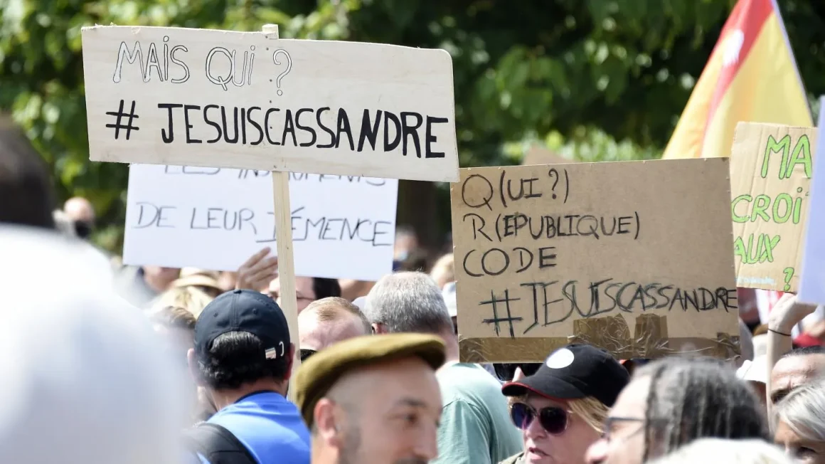 Les Protocoles des Sages de Sion : Un Faux Document Conspirationniste