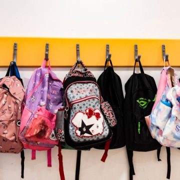 Inquiétudes Parentales et Scandales Périscolaires en France